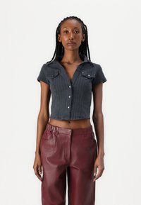 BDG Urban Outfitters POLLY SHIRT - Blusa com botões - black