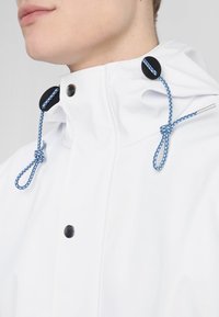 KnowledgeCotton Apparel Sadetakki - white