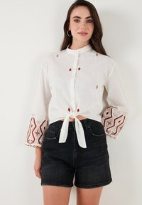 LELA REGULAR FIT - Hemdbluse - ecru copper