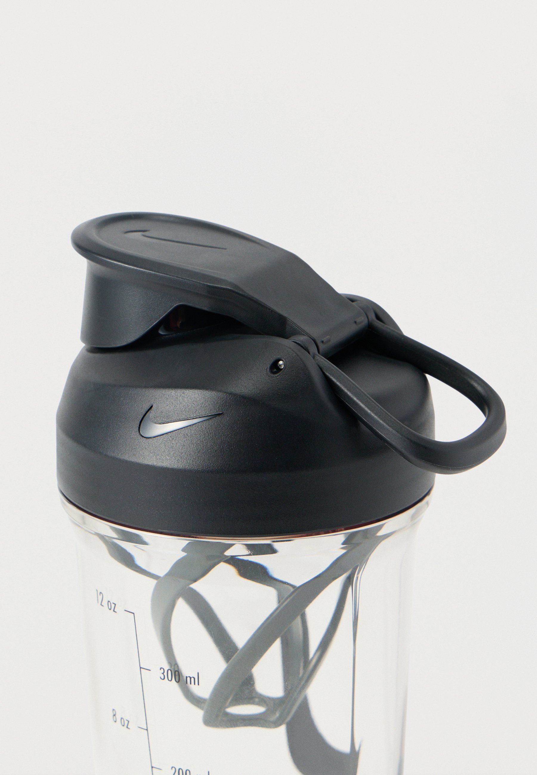 nike hypercharge shaker