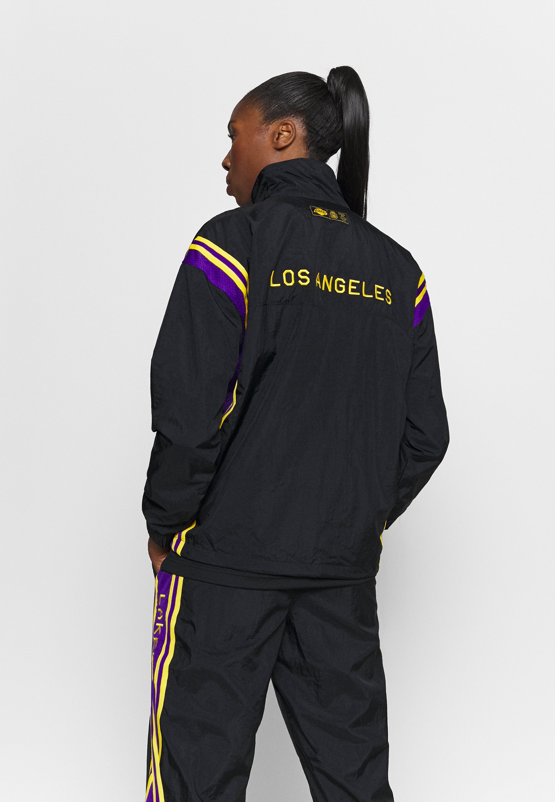 lakers tracksuit