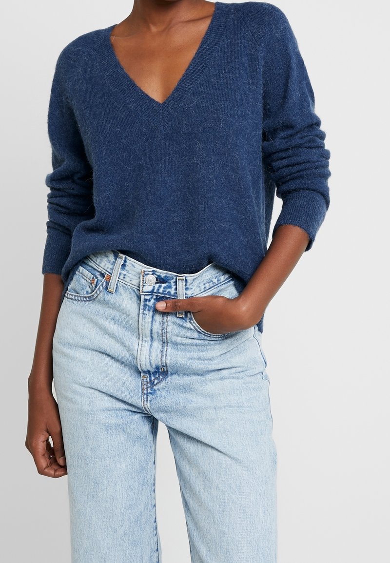 mbyM Sweter