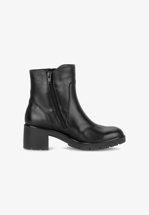 Gabor, GABOR SPORTLICHE STIEFELETTE - Enkellaarsjes met plateauzool - black