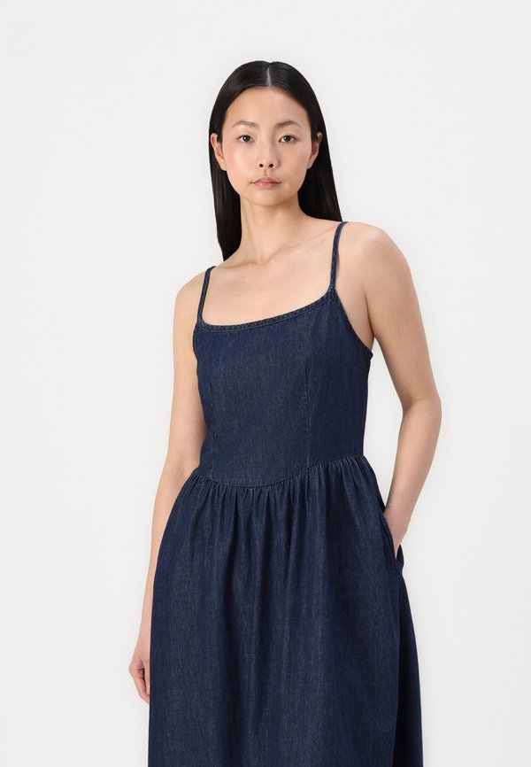 Maxi dress - dark wash indigo4