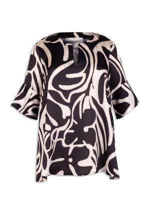 Zwart-wit gepatternde blouse met een V-hals, driekwartbelmouwen en een losse pasvorm, gemaakt van een gladde, vloeiende stof.