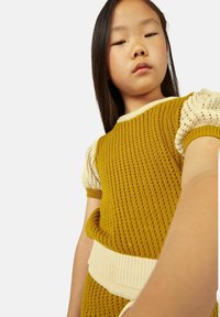 MIPOUNET PUNTO BELLA - Camiseta estampada - ochre ecru