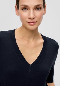 s.Oliver BLACK LABEL - T-shirt basic