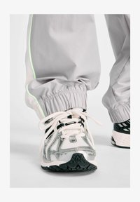 Non sélectionné, truffle salt white