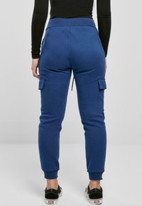 Urban Classics Cargobukse - spaceblue