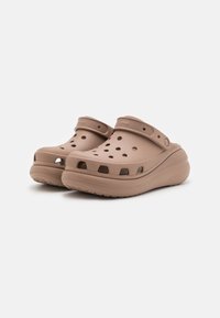 Crocs CRUSH UNISEX - Zuecos - latte