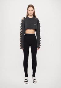 MM6 Maison Margiela SALOMON PANTS - Pajkice – hlače - deep black