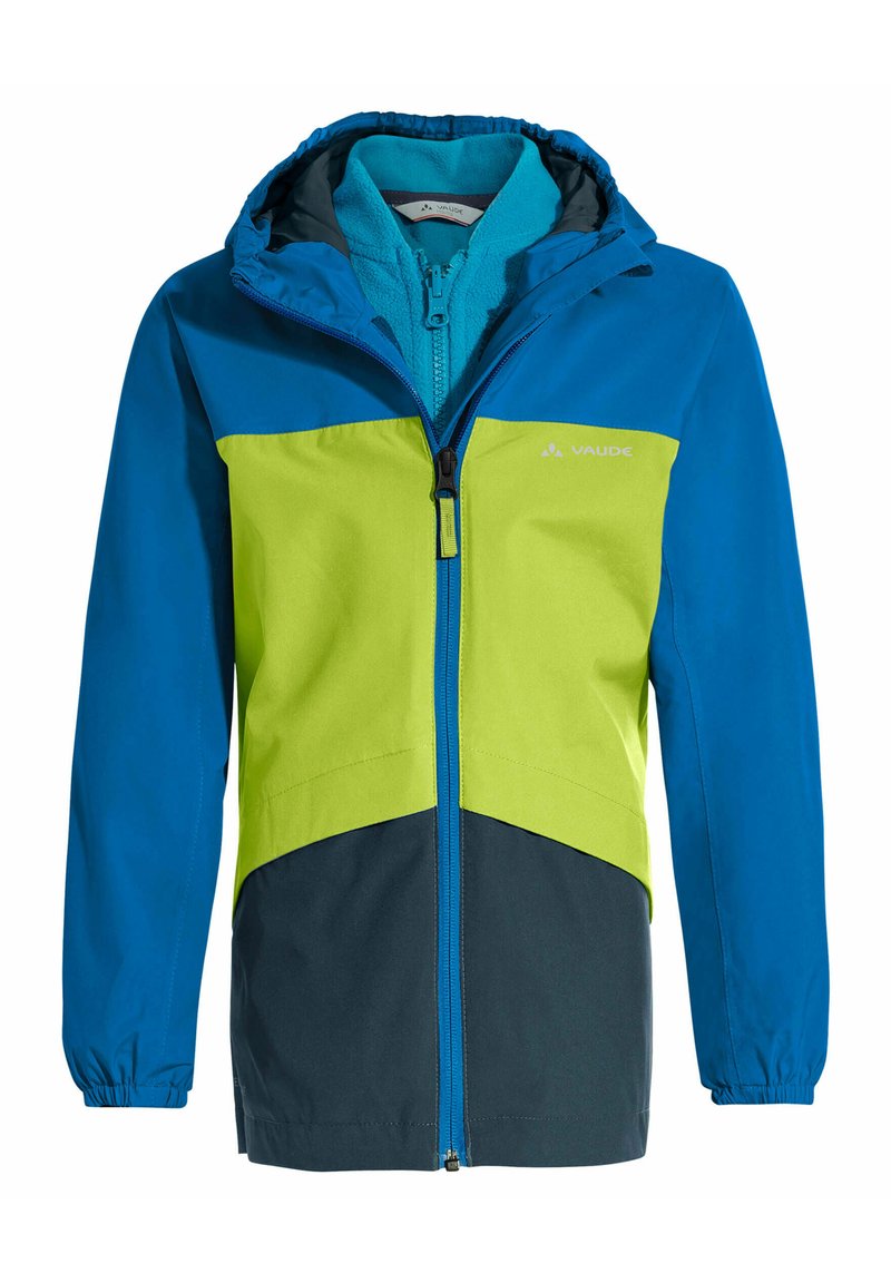 Chaqueta impermeable azul y verde con capucha ajustable, que cuenta con cierre de cremallera, puños elásticos y un diseño en bloques de color en tres tonos.