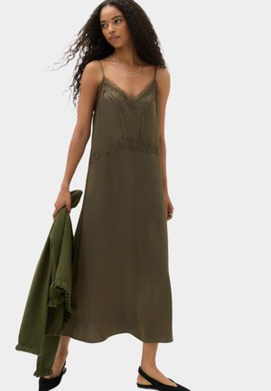 Marks & Spencer, LACE INSERT MIDAXI DRESS. - Hverdagskjole - olive