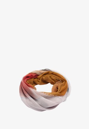 Lekki szal z kolorami gradientowymi, w tym musztardowy żółty, czerwony, beżowy i jasnoszary, luźno zwinięty w kształt koła.