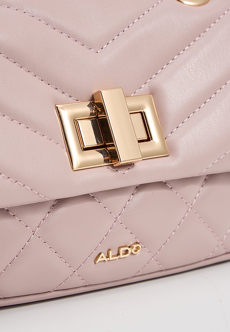 Handtasche
