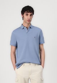 Tommy Hilfiger REGULAR - Polo - brisk blue
