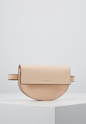 Coccinelle, Sac banane - nude