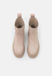 Copenhagen Studios CPH686 - Botas de tornozelo com plataforma - almond