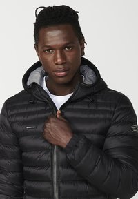 Koroshi PADDED - Zimska jakna - black