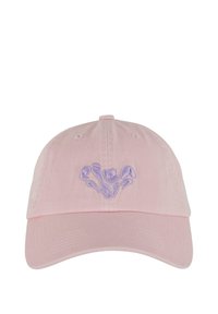 Roza pamučna kapa za bejzbol s ljubičastim izvezenim dizajnom apstraktnih oblika sprijeda i šivenim ventilacijskim rupama.