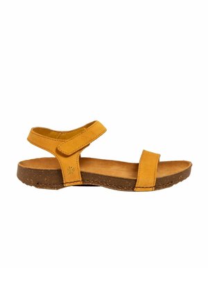 Sandale jaune avec deux brides réglables, semelle à texture liège et semelle intérieure rembourrée conçue pour un usage décontracté.