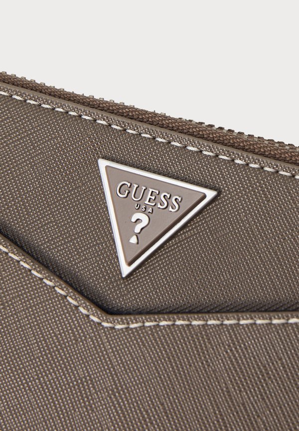 SIENA FLAT BUMBAG ZIP AROUND - Cross body bag - greige3