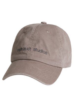 KEEP IT ON - Cap - brown