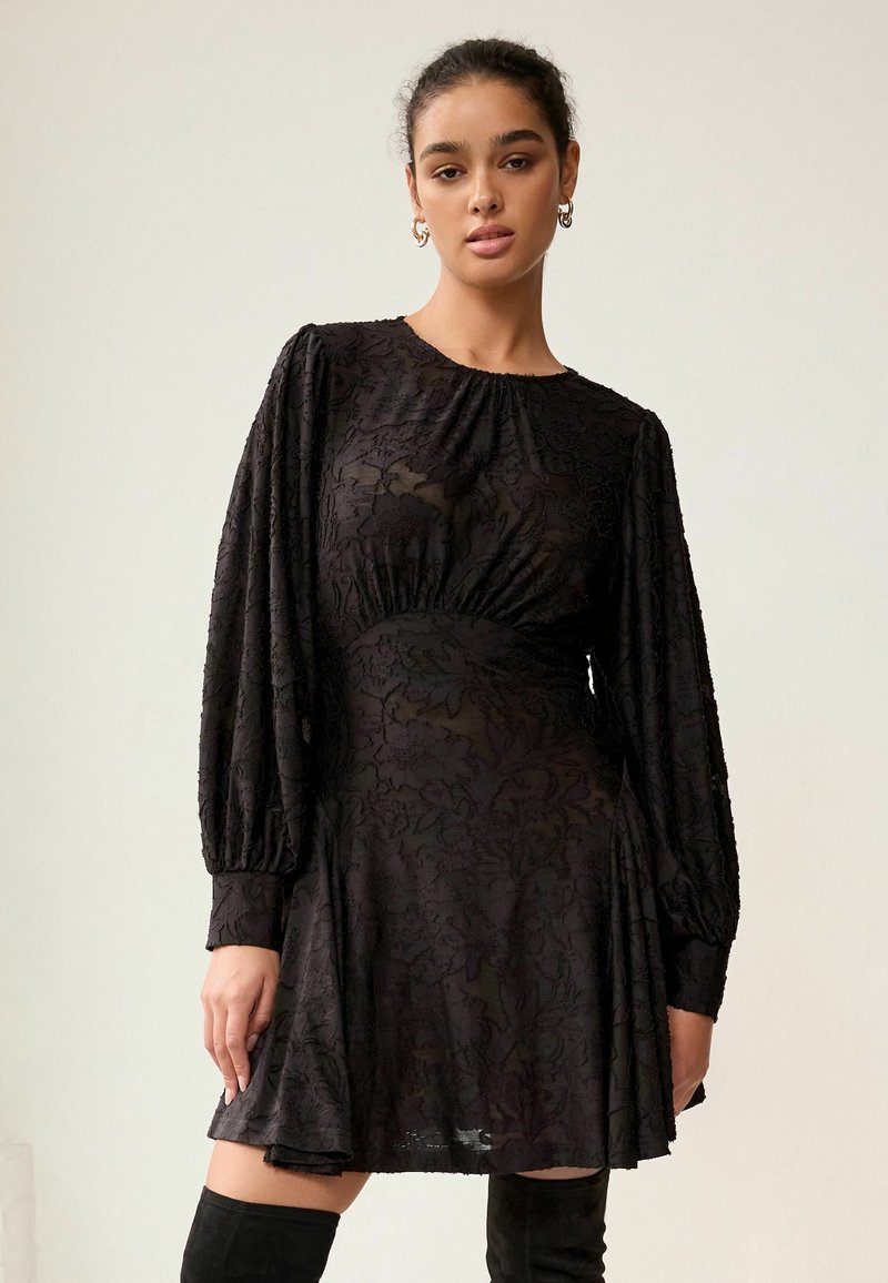 Next LONG SLEEVE MINI - Vapaa-ajan mekko - black floral texture