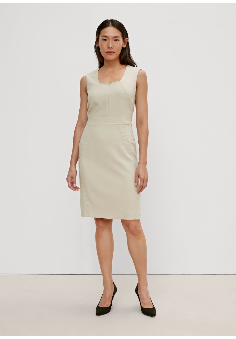 comma Etuikleid - helles beige/sand - Zalando.at
