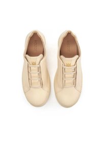 Kazar Sneakers - beige