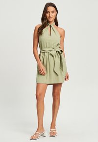CALLI KANZU HALTER - Dienas kleita - sage green