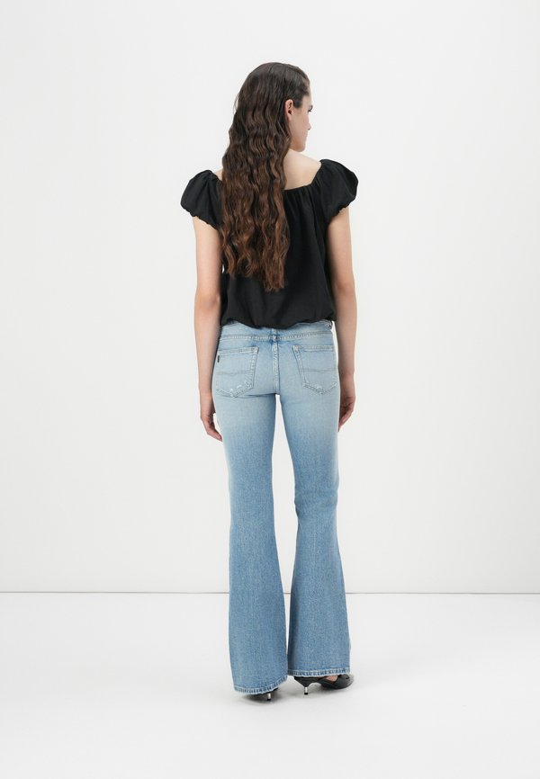 VENUS - Bootcut jeans3