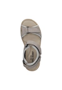 Grijze leren sandaal met een gestructureerd oppervlak, klittenbandsluitingen en een lichtgekleurde zool. Heeft een ronde uitsnede op de bovenkant.