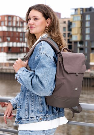 Larkson, UNISEX, taupe