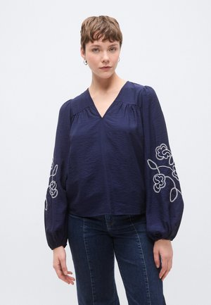 VMANYA  - Bluse - navy/cloud dancer