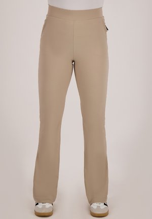 Beige flared broek van rekbaar materiaal met een hoge tailleband, voorzien van een gladde textuur en zonder zichtbare patronen of hardware.