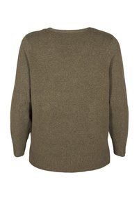 Grijs-groene gebreide trui met drop shoulders, ronde hals en geribde zoom. Zachte textuur en eenvoudig ontwerp zonder versieringen.