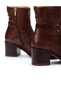 Pikolinos HUESCA - Botines - cuero