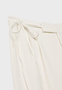 Stradivarius FLOWING - Trousers - beige