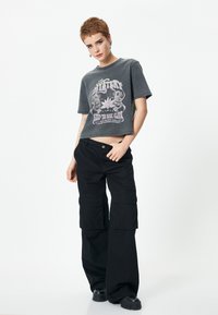 Koton SHORT SLEEVE - Camiseta estampada - anthracite