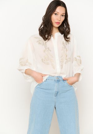 LolaLiza EMBROIDERED - Chemisier - offwhite
