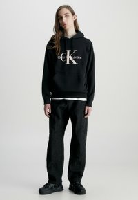 Calvin Klein Jeans MONOGRAM - Hoodie - ck black