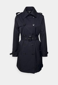 Marineblauwe trenchcoat met dubbele knopenrij aan de voorkant, brede kraag, taille met ceintuur en schouderepauletten. Gemaakt van een glad materiaal dat waterafstotend is.