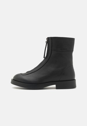 CPH681 - Stiefelette - black