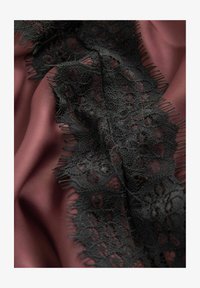 Wybrany, chocolate brown