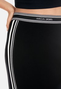 Marc Cain Bleistiftrock - black and white