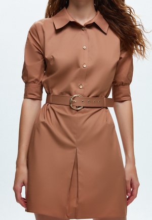 Robe chemise - camel
