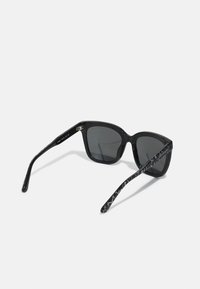 Michael Kors SAN MARINO - Óculos de sol - grey/black