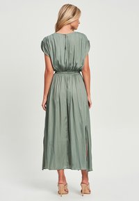 WILLA CAROL MIDI - Denné šaty - sage green