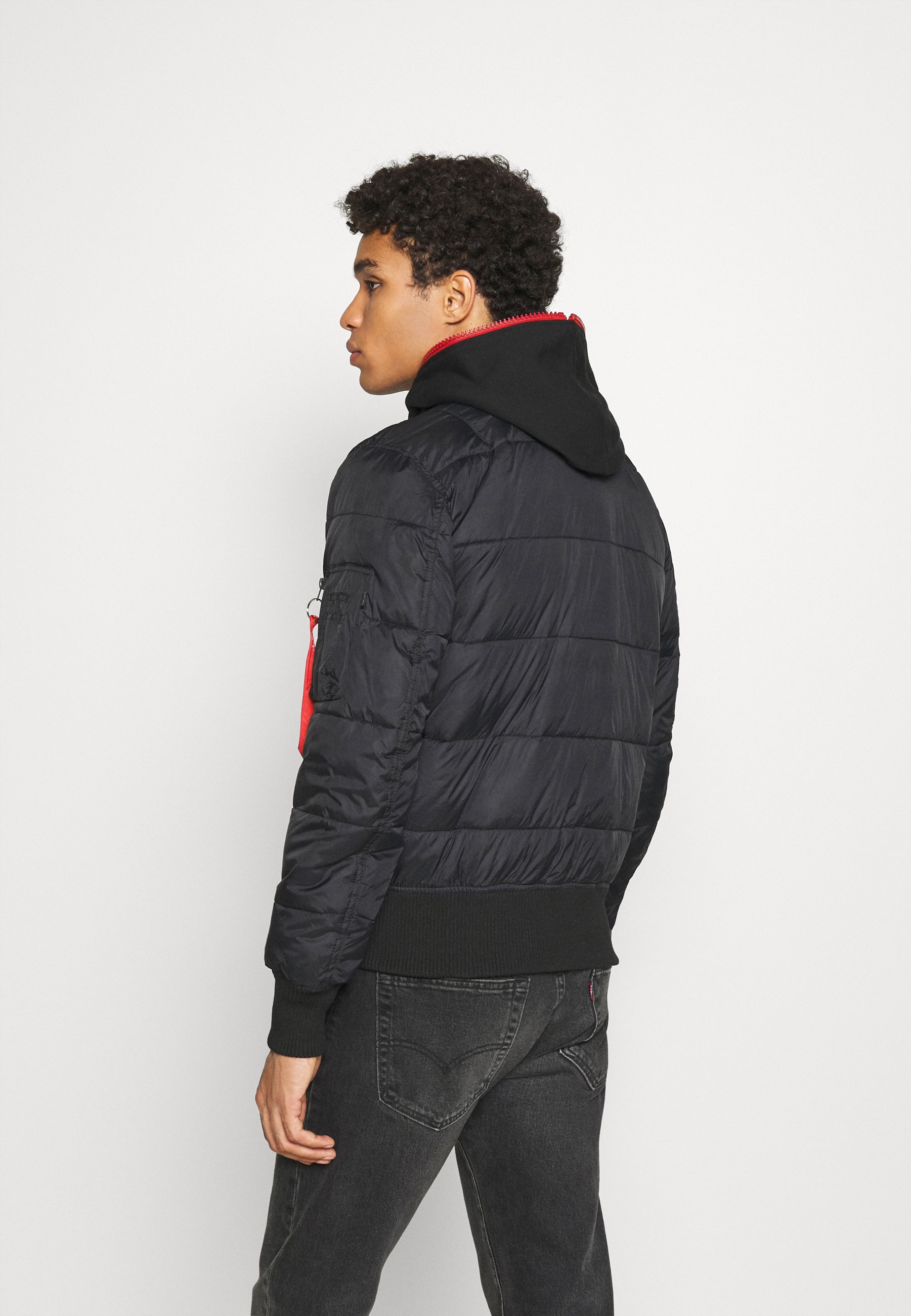 Alpha Industries Vinterjakke schwarz Zalando.no Alpha Industries Vinterjakke schwarz Zalando.no